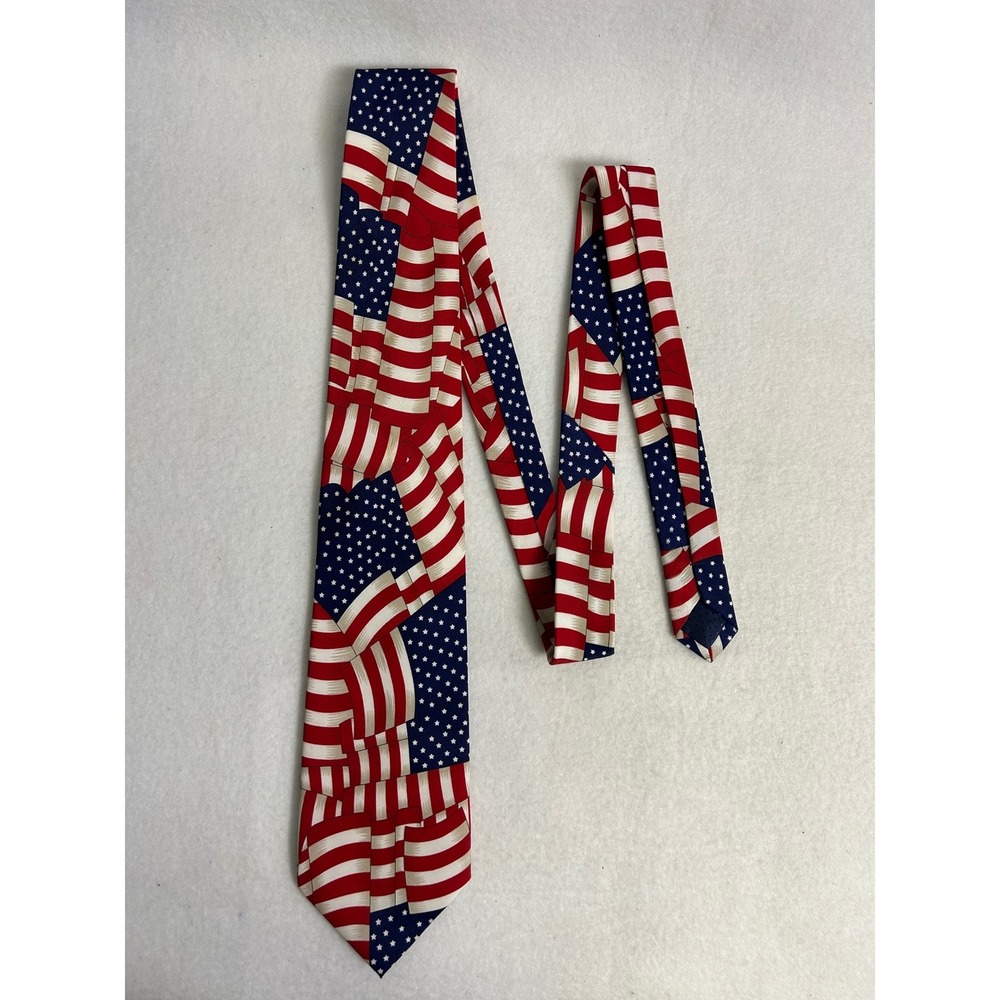 Patriotic Americana Parquet Mens Red White Blue American Flag Stars Stripes Tie‎